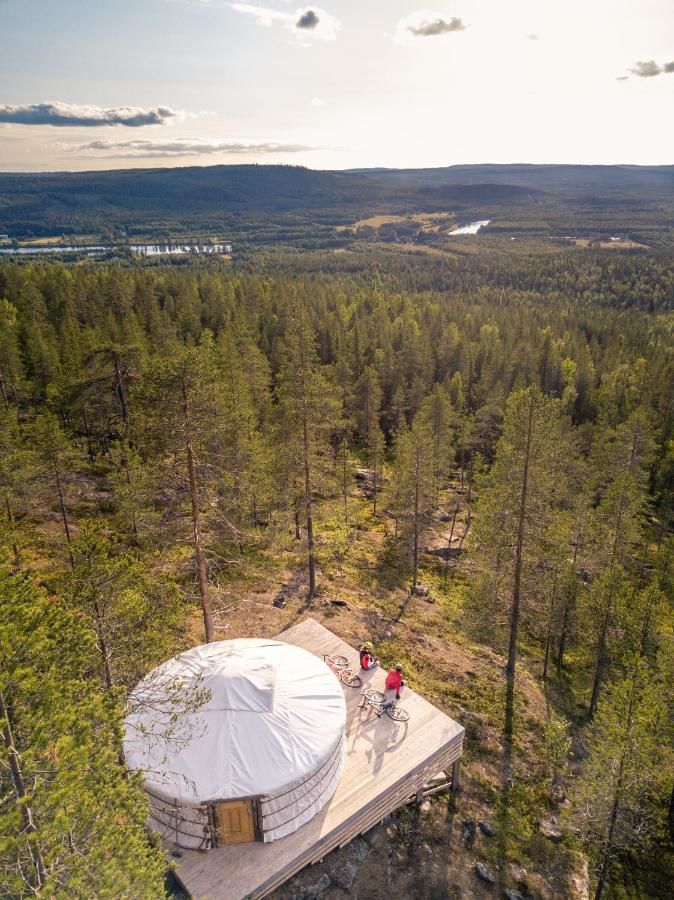Люкс-шатры Yurt with a river view Tapio-15