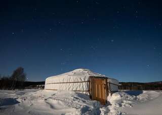 Люкс-шатры Yurt with a river view Tapio Шатер-17